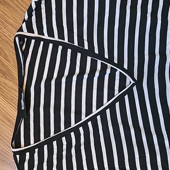 Reformation Striped Tee - Picture 2 of 3